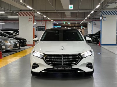 MERCEDES-BENZ E-CLASS - 4