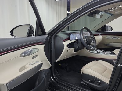 2025 Genesis GV70 — миниатюра 13