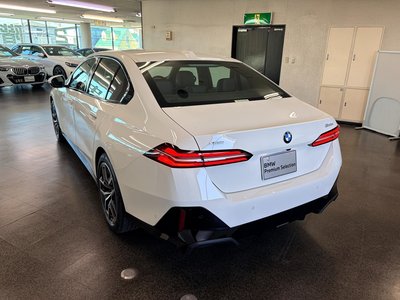 BMW 5 SERIES - 9