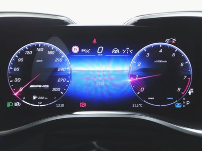 صورة مصغرة 14 لـ 2025 Mercedes-BENZ GT AMG