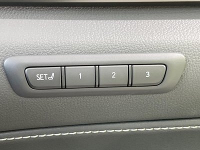 صورة مصغرة 40 لـ 2025 Lexus NX