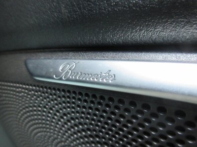 صورة 8 لـ 2021 Mercedes-BENZ V-CLASS