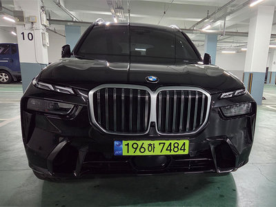 BMW X7 - 1