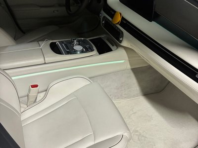 2022 Genesis G90 (RS4) 照片 2