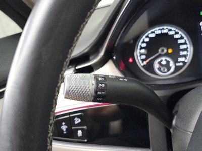 2021 Genesis GV70 — миниатюра 36