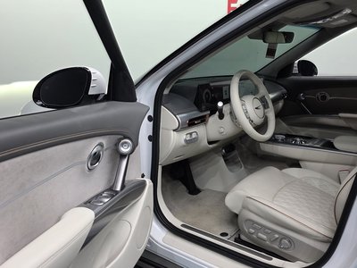 2024 Genesis GV60 — миниатюра 13