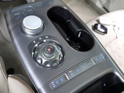 2024 Genesis GV60 — миниатюра 12