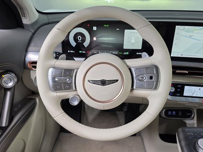 2024 Genesis GV60 — миниатюра 19
