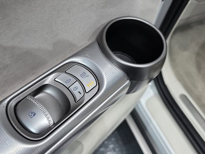 2024 Genesis GV60 — миниатюра 31