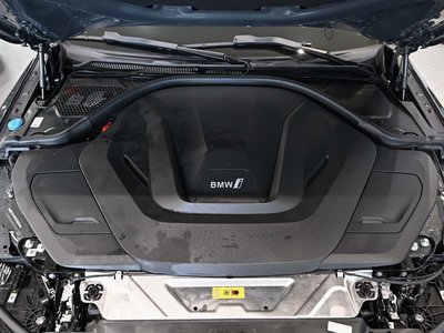 BMW I4 - 7