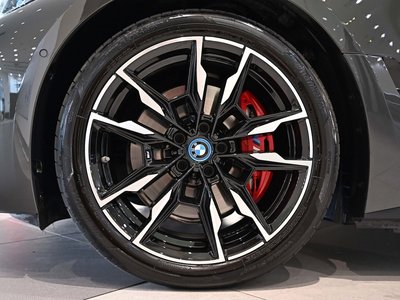 BMW I4 - 6