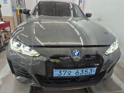 BMW I4 - 1