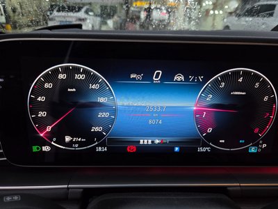 MERCEDES-BENZ GLE - 9