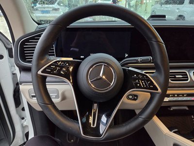 MERCEDES-BENZ GLE - 8