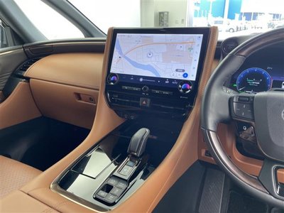 TOYOTA VELLFIRE - 9