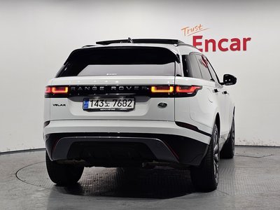LAND ROVER RANGE ROVER VELAR - 3