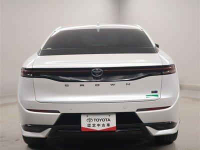 TOYOTA CROWN CROSSOVER - 2