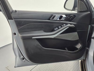 2023 BMW X7 缩略图 14