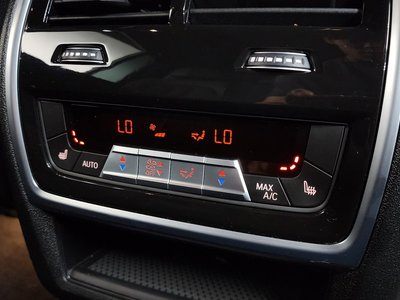 2023 BMW X7 缩略图 25