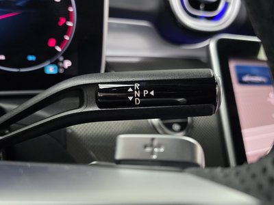 MERCEDES-BENZ C-CLASS - 9