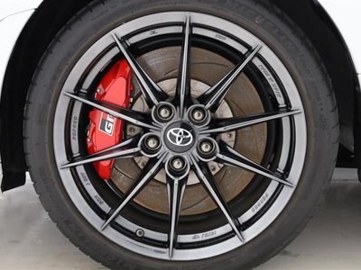 2024 Toyota GR YARIS — миниатюра 12