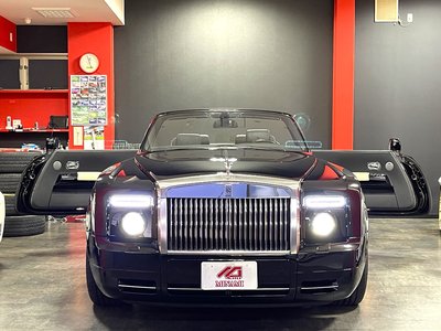 ROLLS-ROYCE PHANTOM DROPHEAD COUPE - 3