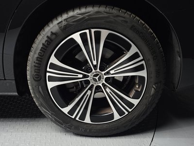 MERCEDES-BENZ E-CLASS - 8