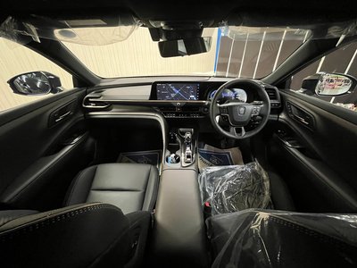 TOYOTA CROWN SPORT - 10