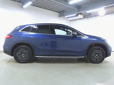 MERCEDES-BENZ EQE - 8