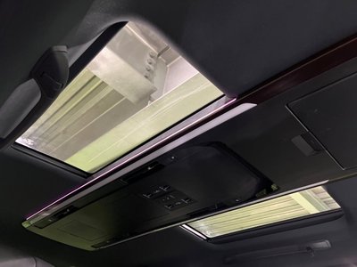 2023 Toyota ALPHARD — фото 6