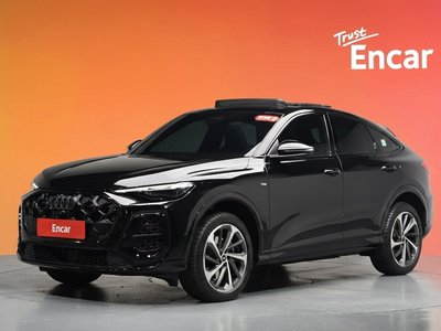 AUDI Q5 - 1