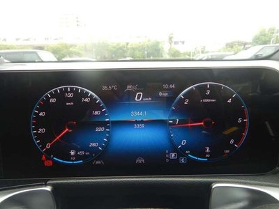 صورة 8 لـ 2023 Mercedes-BENZ GLB