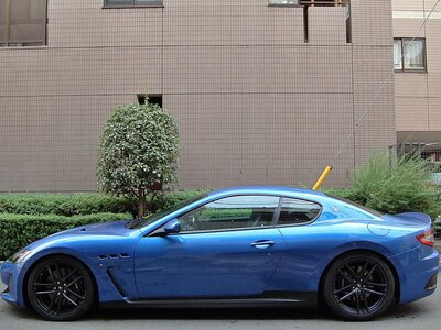 MASERATI GRANTURISMO - 6