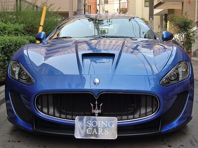 MASERATI GRANTURISMO - 3