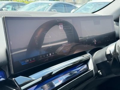 صورة 5 لـ 2025 BMW 5 SERIES