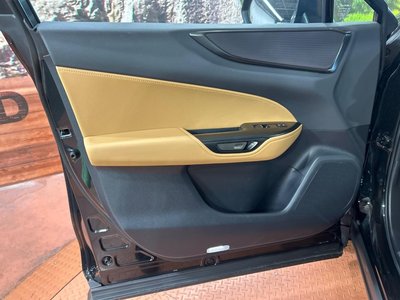 2025 Lexus NX — миниатюра 54
