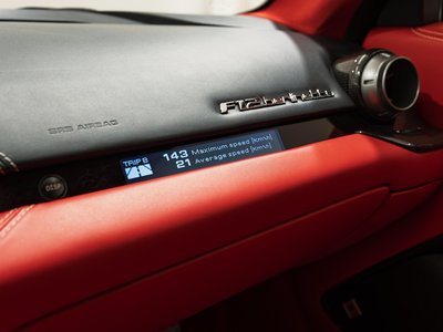 FERRARI F12 BERLINETTA - 10