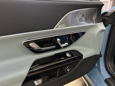 2025 Mercedes-BENZ GT AMG 缩略图 33