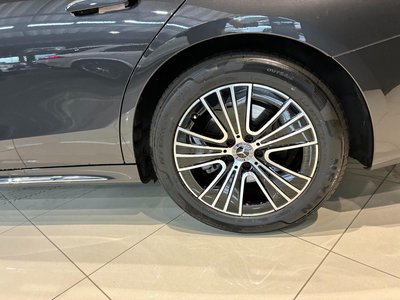 MERCEDES-BENZ E-CLASS - 10