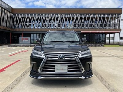 2015 Lexus LX 照片 2