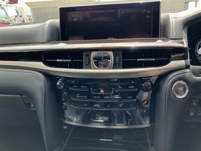 2015 Lexus LX 缩略图 16