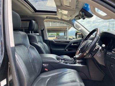 2015 Lexus LX 缩略图 12