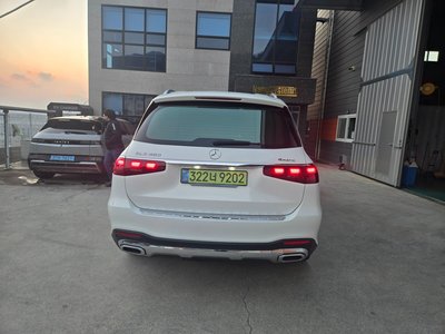 2025 Mercedes-BENZ GLS 照片 4