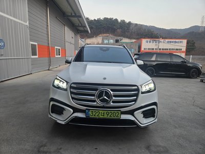 2025 Mercedes-BENZ GLS 照片 1