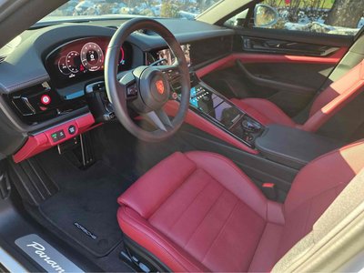 PORSCHE PANAMERA - 8