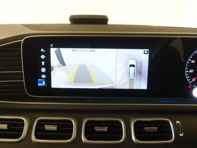 MERCEDES-BENZ GLS - 10