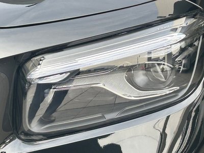 MERCEDES-BENZ GLB - 8