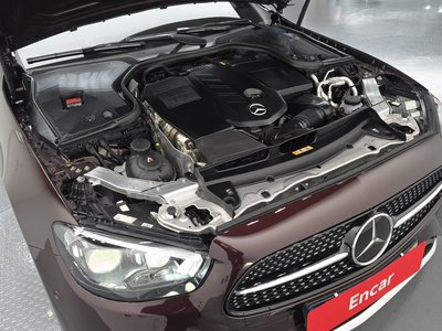 MERCEDES-BENZ E-CLASS - 7