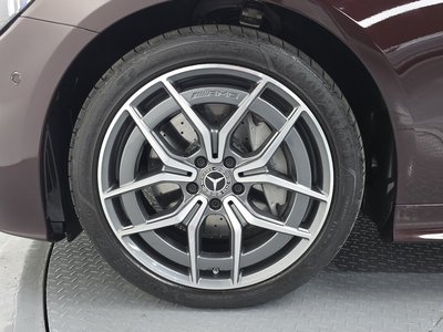 MERCEDES-BENZ E-CLASS - 6