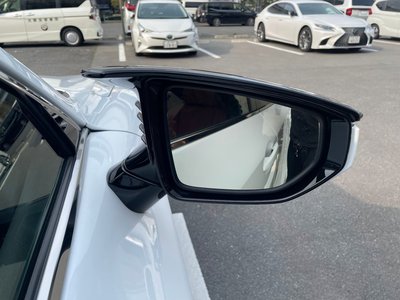 LEXUS IS - 10